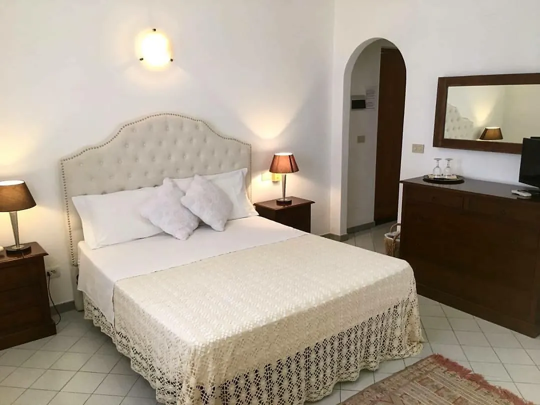 Hotel O Palmo Panarea