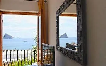 Hotel O Palmo Panarea